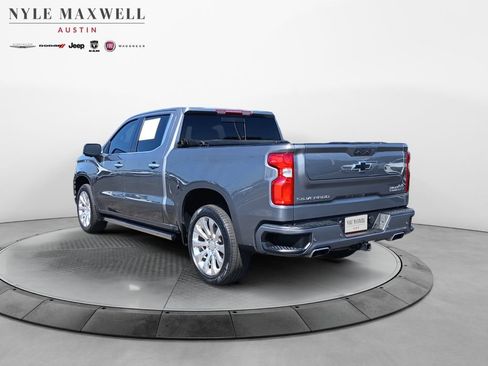 Used 2021 Chevrolet Silverado 1500 High Country AWD/4WD image 14