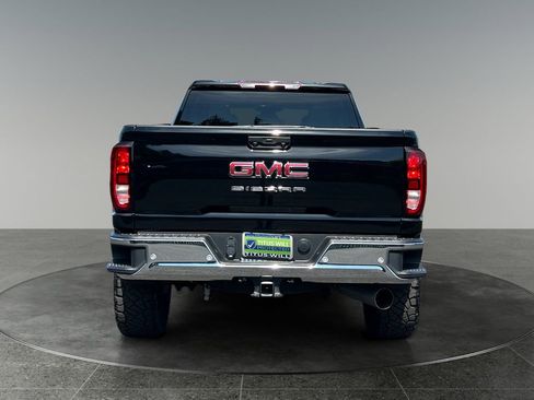 Used 2025 GMC Sierra 2500 Pro w/ 1SA Pro Safety Plus Package AWD/4WD image 9