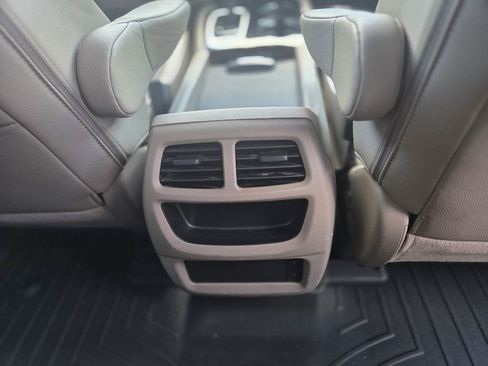 Used 2018 Honda Ridgeline RTL-E image 12