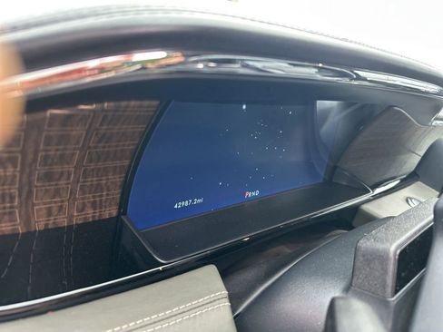 Used 2024 Lincoln Navigator Black Label image 2