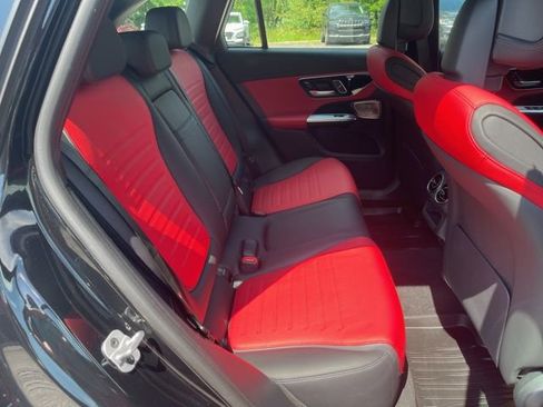Used 2024 Mercedes-Benz GLC 43 AMG 4MATIC image 18