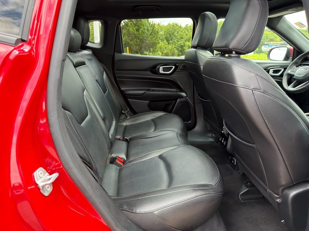 Used 2022 Jeep Compass Limited w/ (RED) Package AWD/4WD image 36