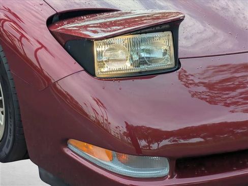 Used 2003 Chevrolet Corvette Coupe w/ Preferred Equipment Group RWD image 20