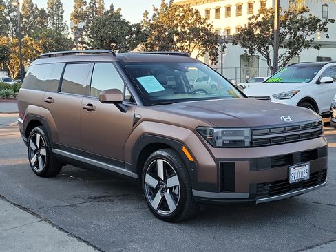 Certified 2025 Hyundai Santa Fe Limited image 27