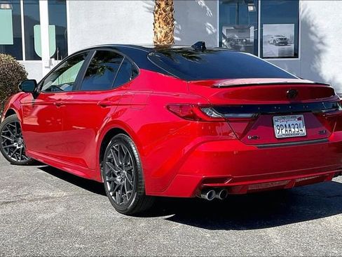 Used 2025 Toyota Camry XSE w/ Premium Plus Package image 10