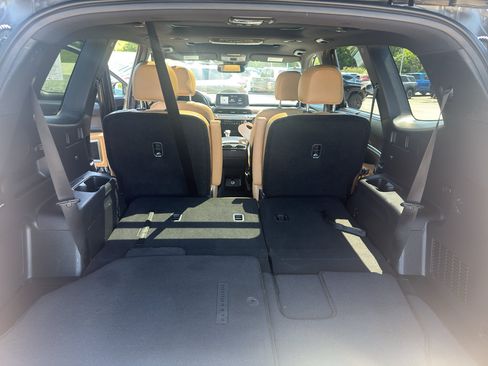 Used 2021 Kia Telluride SX w/ Towing Package FWD image 37