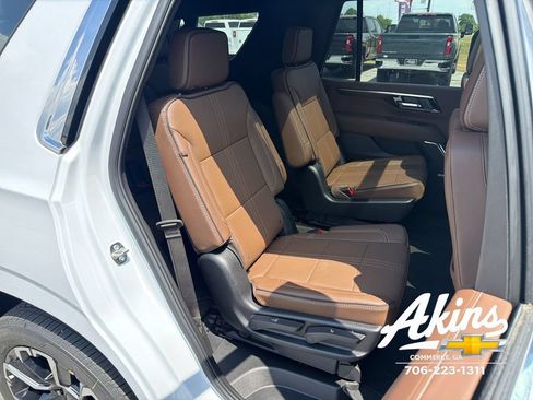 New 2026 Chevrolet Tahoe High Country w/ LPO, Illumination Package RWD image 19