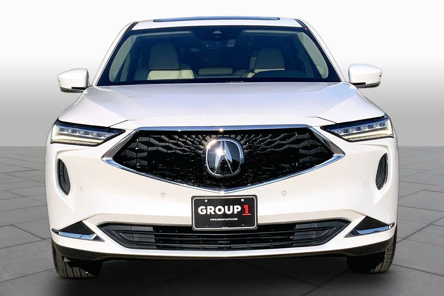 Used 2023 Acura MDX w/ Technology Package FWD image 4