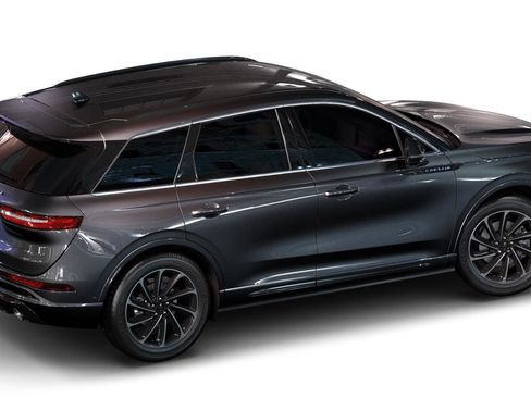 New 2026 Lincoln Corsair Grand Touring image 3