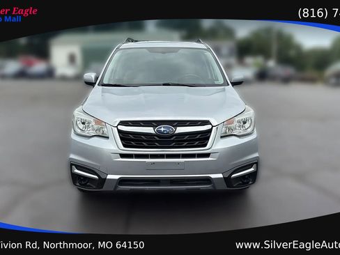 Used 2017 Subaru Forester 2.5i Premium w/ Popular Package #2A AWD/4WD image 8