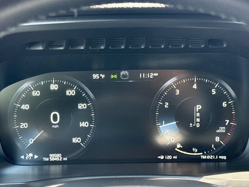 Used 2018 Volvo XC90 T6 Momentum w/ Convenience Package AWD/4WD image 17