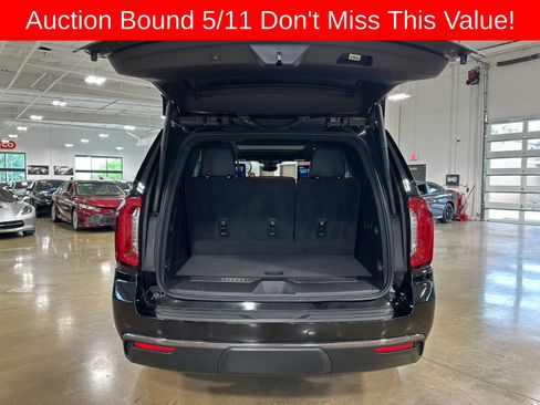 Used 2024 GMC Yukon Denali Ultimate AWD/4WD image 53