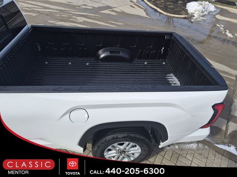 New 2026 Toyota Tundra SR5 image 7