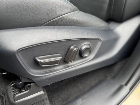 Used 2024 Toyota Tacoma TRD Off-Road w/ TRD Off Road Premium Package image 16