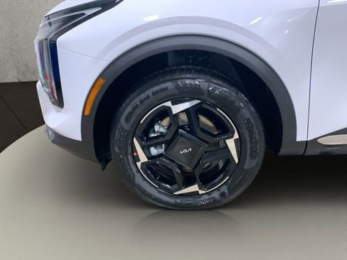 New 2026 Kia Sportage EX w/ EX Panorama Roof Package image 17