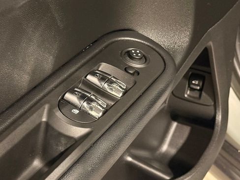 Used 2017 MINI Cooper Countryman FWD image 13