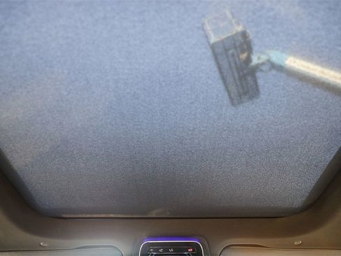 New 2025 Mercedes-Benz GLC 43 AMG 4MATIC image 21