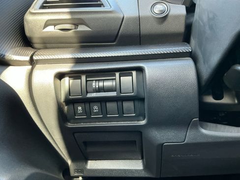 Used 2022 Subaru Crosstrek 2.0i Premium w/ Popular Package #2 image 25