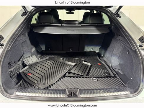 Used 2025 Audi SQ5 Prestige w/ Prestige Package AWD/4WD image 29