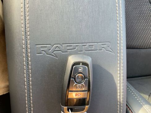 New 2025 Ford Bronco Raptor image 23