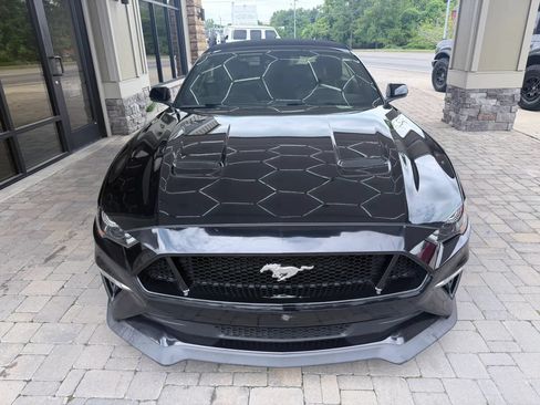 Used 2018 Ford Mustang GT Premium w/ GT Performance Package RWD image 42