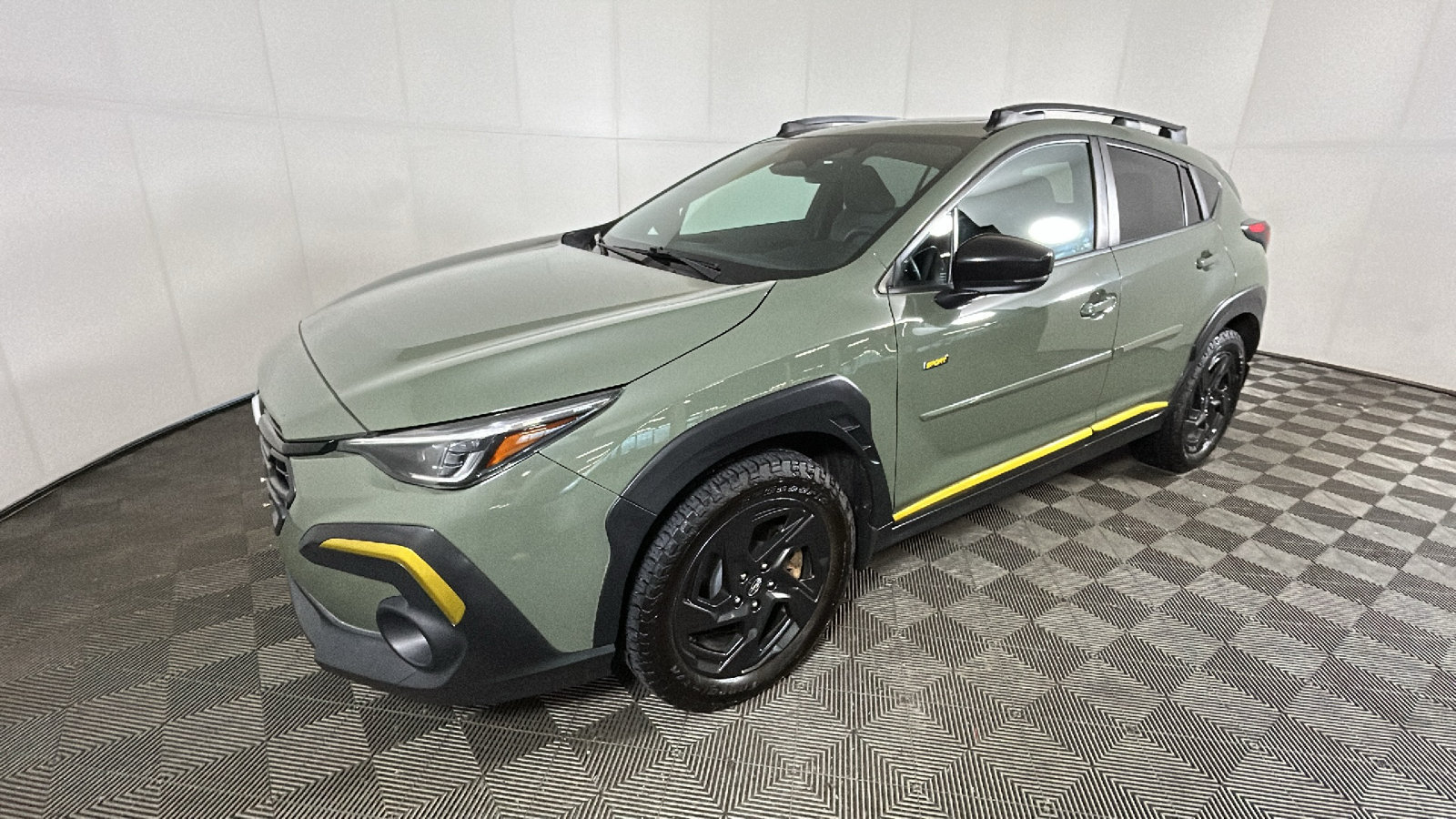 Used 2024 Subaru Crosstrek 2.5i Sport AWD/4WD image 8