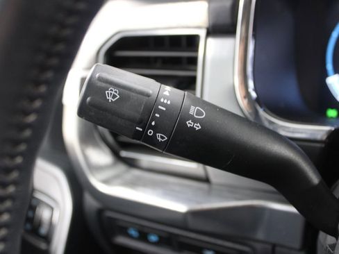 Used 2023 Ford F150 Lariat image 26