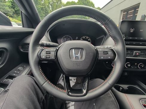 Used 2024 Honda HR-V Sport image 20