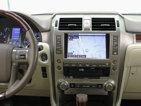 Used 2014 Lexus GX 460 w/ Premium Package AWD/4WD image 56