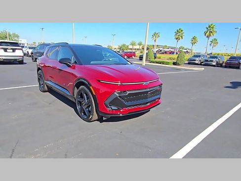 New 2026 Chevrolet Equinox EV RS image 23