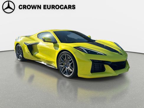 Used 2024 Chevrolet Corvette Z06 image 2