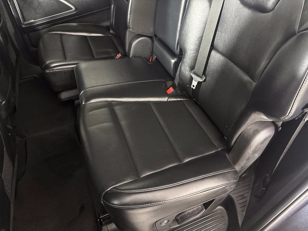 Used 2025 Kia Telluride LX FWD image 22