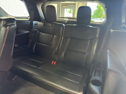 Used 2026 Ford Explorer Tremor w/ Tremor Ultimate Package AWD/4WD image 13