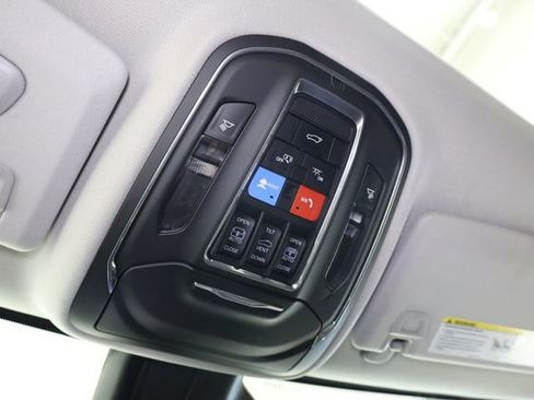Used 2023 Jeep Grand Cherokee 4WD 4xe image 27