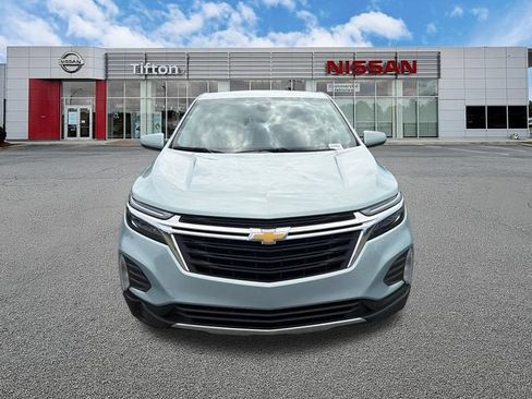 Used 2022 Chevrolet Equinox LT FWD image 2
