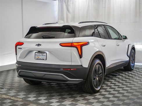 New 2026 Chevrolet Blazer EV LT w/ Midnight/Sport Edition FWD image 8