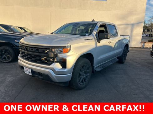 Used 2022 Chevrolet Silverado 1500 Custom image 1