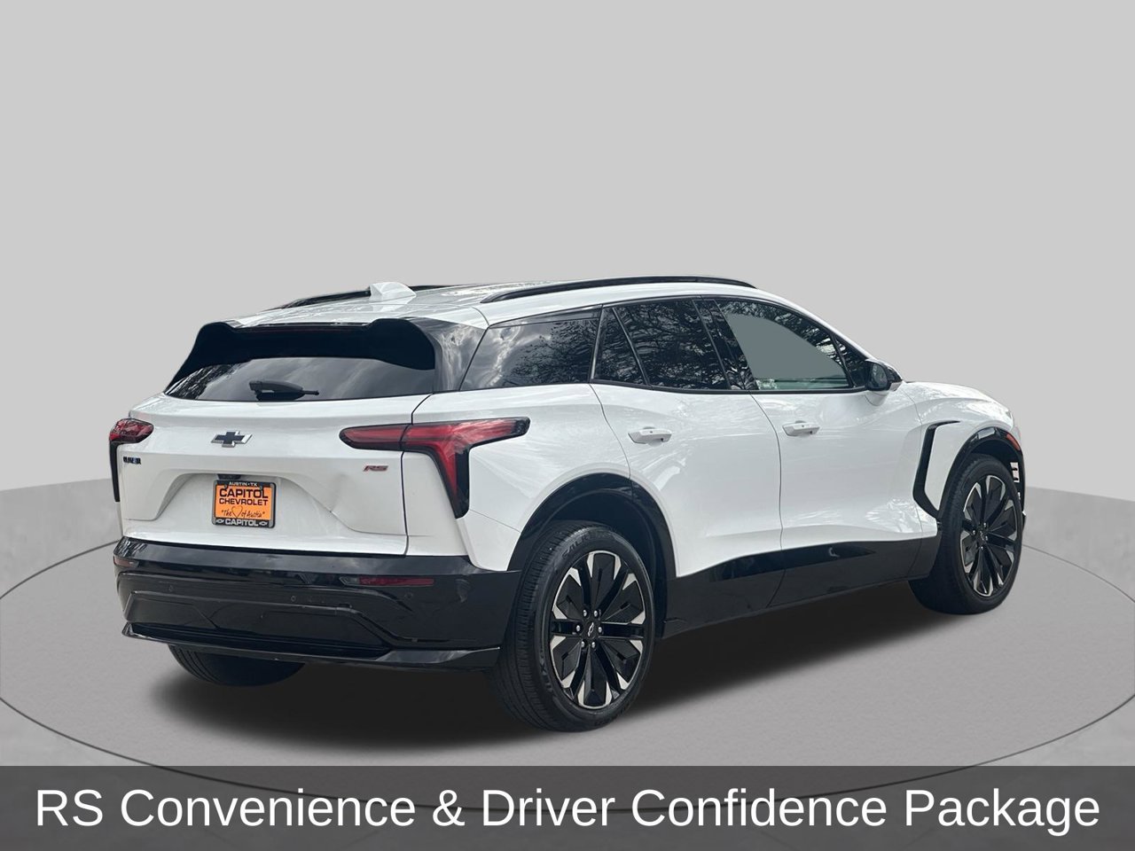 Used 2024 Chevrolet Blazer EV RS RWD image 5