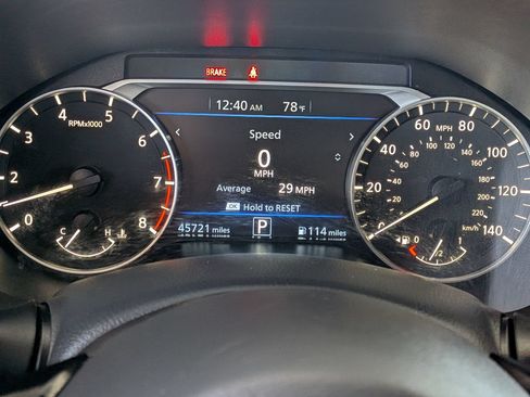 Used 2024 Nissan Altima 2.5 SR FWD image 17