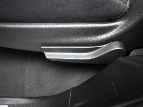 Used 2019 Cadillac Escalade Luxury image 36