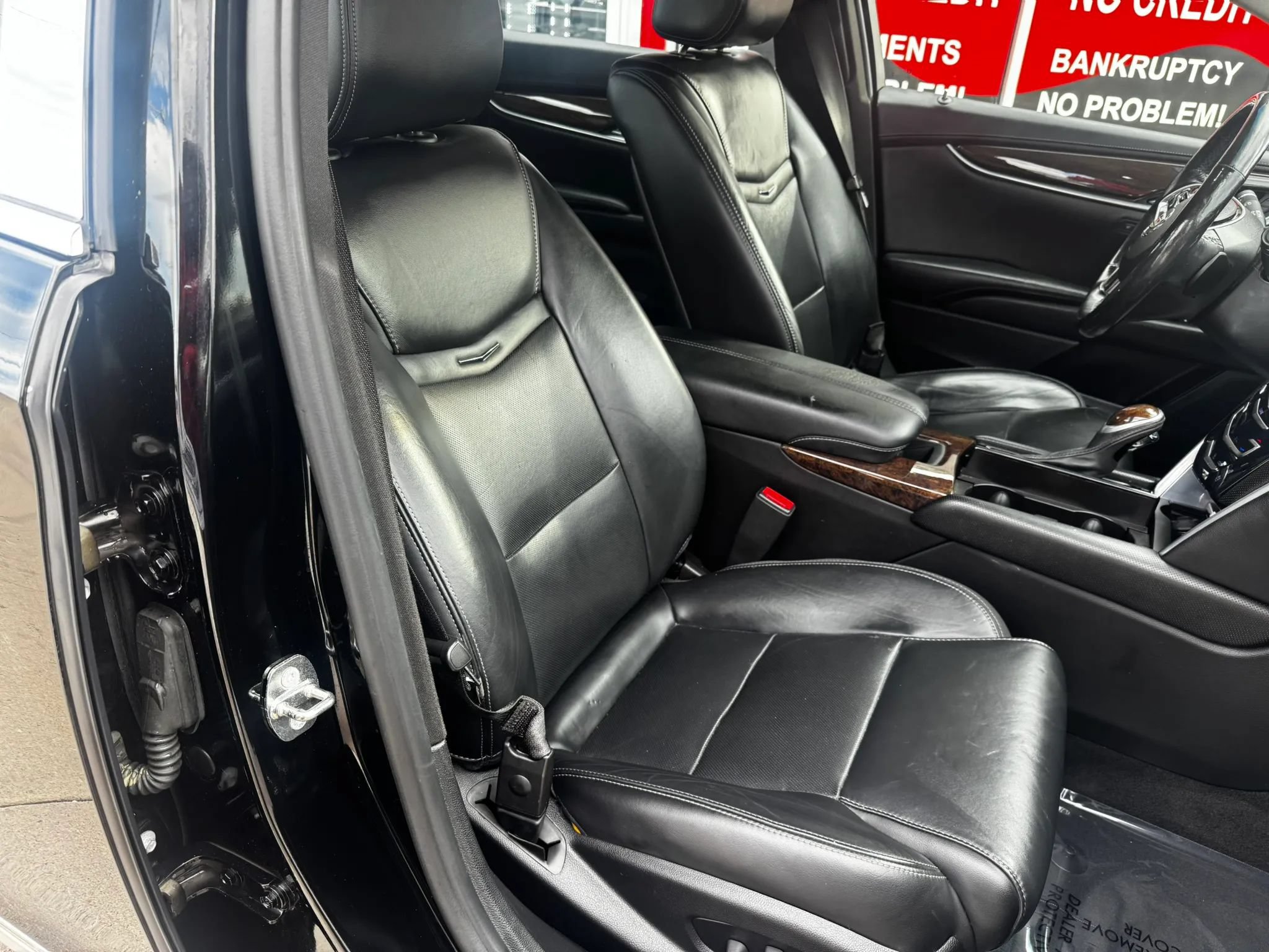 Used 2015 Cadillac XTS Luxury FWD image 13