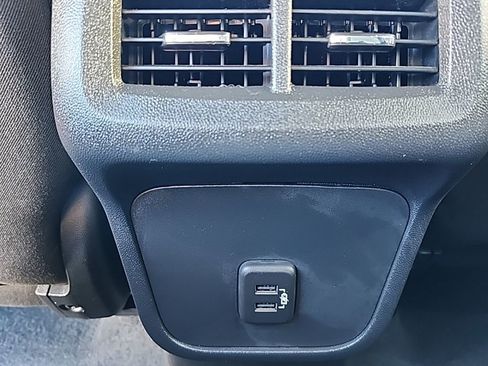 Used 2023 Chevrolet Equinox LT w/ LPO, Floor Liner Package image 20