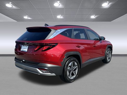 New 2025 Hyundai Tucson SEL image 7