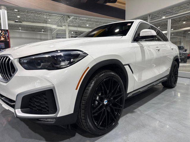 Used 2021 BMW X6 sDrive40i RWD image 16