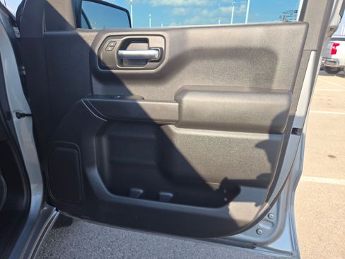 Used 2024 Chevrolet Silverado 1500 Custom RWD image 27