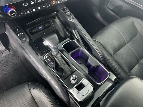 Used 2022 Kia Telluride EX w/ EX Premium Package FWD image 24