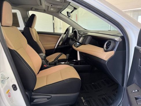 Used 2016 Toyota RAV4 XLE image 24