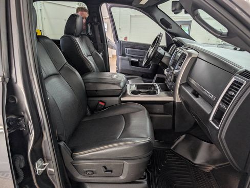 Used 2014 RAM 1500 Limited AWD/4WD image 20
