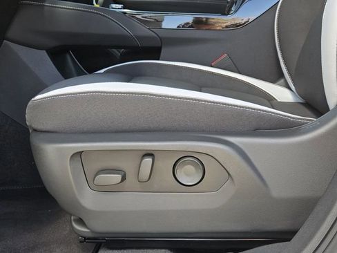 New 2025 Buick Envision Sport Touring image 17