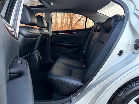 Used 2004 Lexus ES 330 image 14